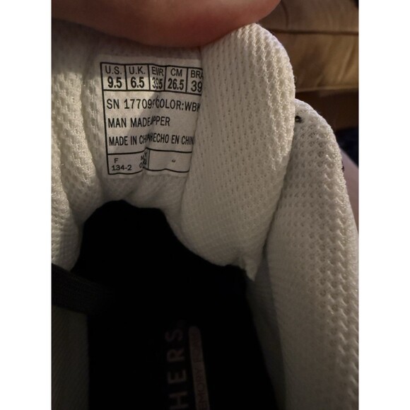 Skechers Wms Sz 9.5 Uno-High Regards White High Top Sneakers 177099 Color WBK - Picture 6 of 8